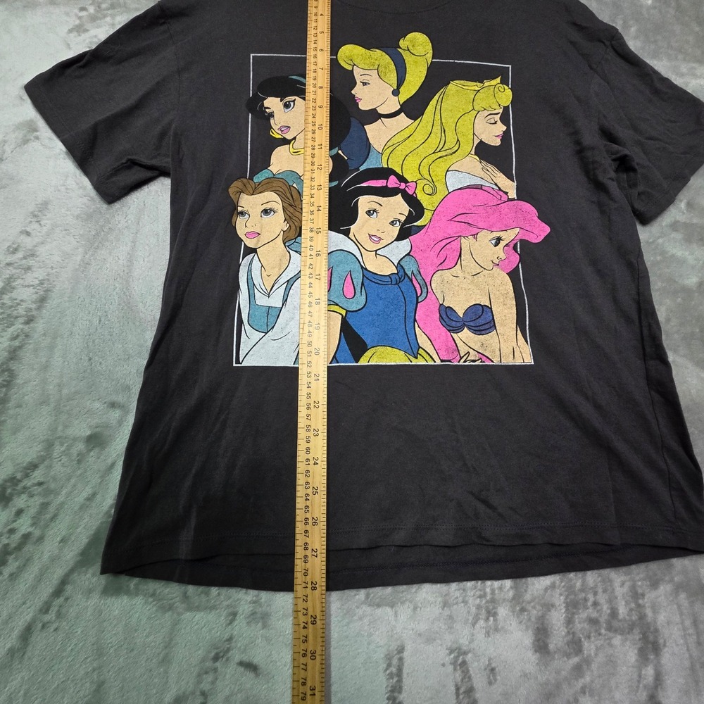 Disney Princess Graphic T-Shirt Womens Large gray Cotton Ariel Belle Snow White - Picture 4 of 7